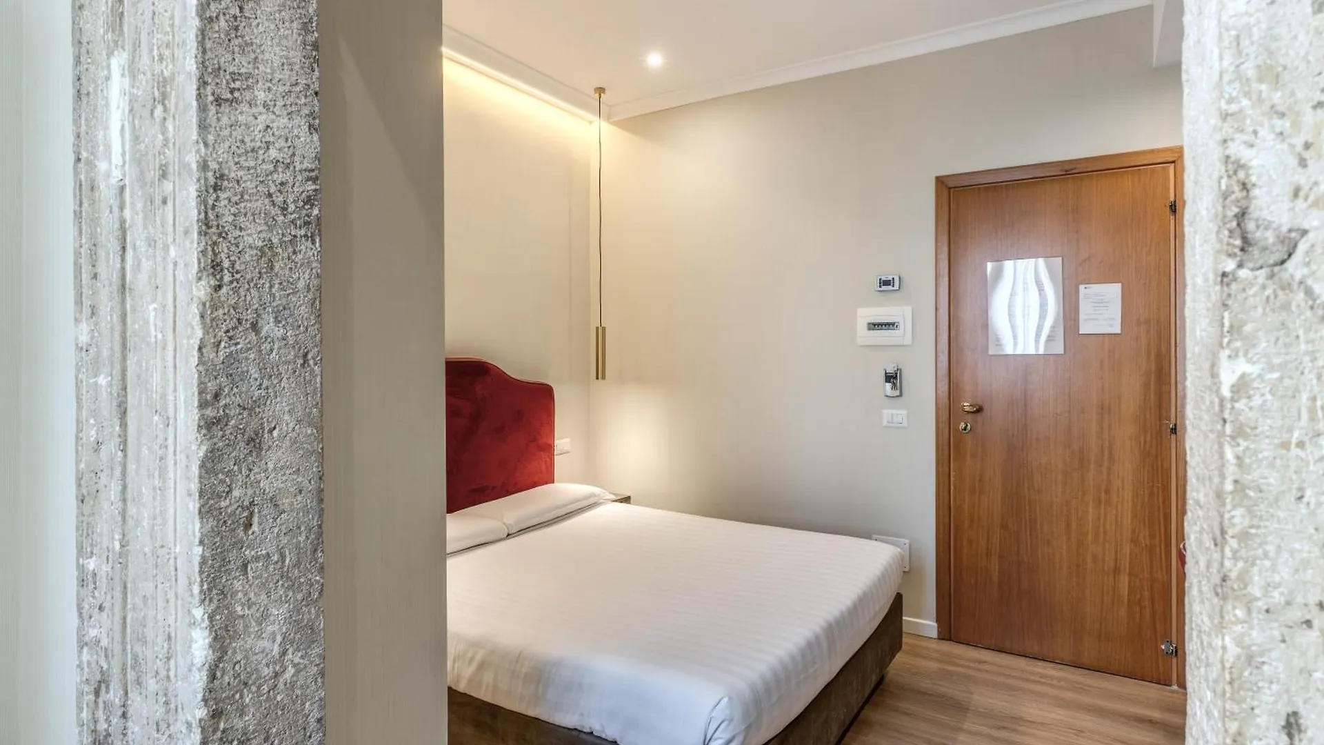Flower Garden Hotel Rome