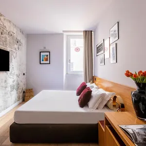 Downtown Boutique House - Ca Domus Collection Konukevi