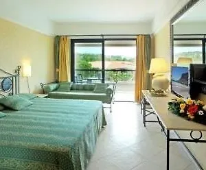 https://hotel-fiesta-athenee-palace.sicilyhotelsitaly.net