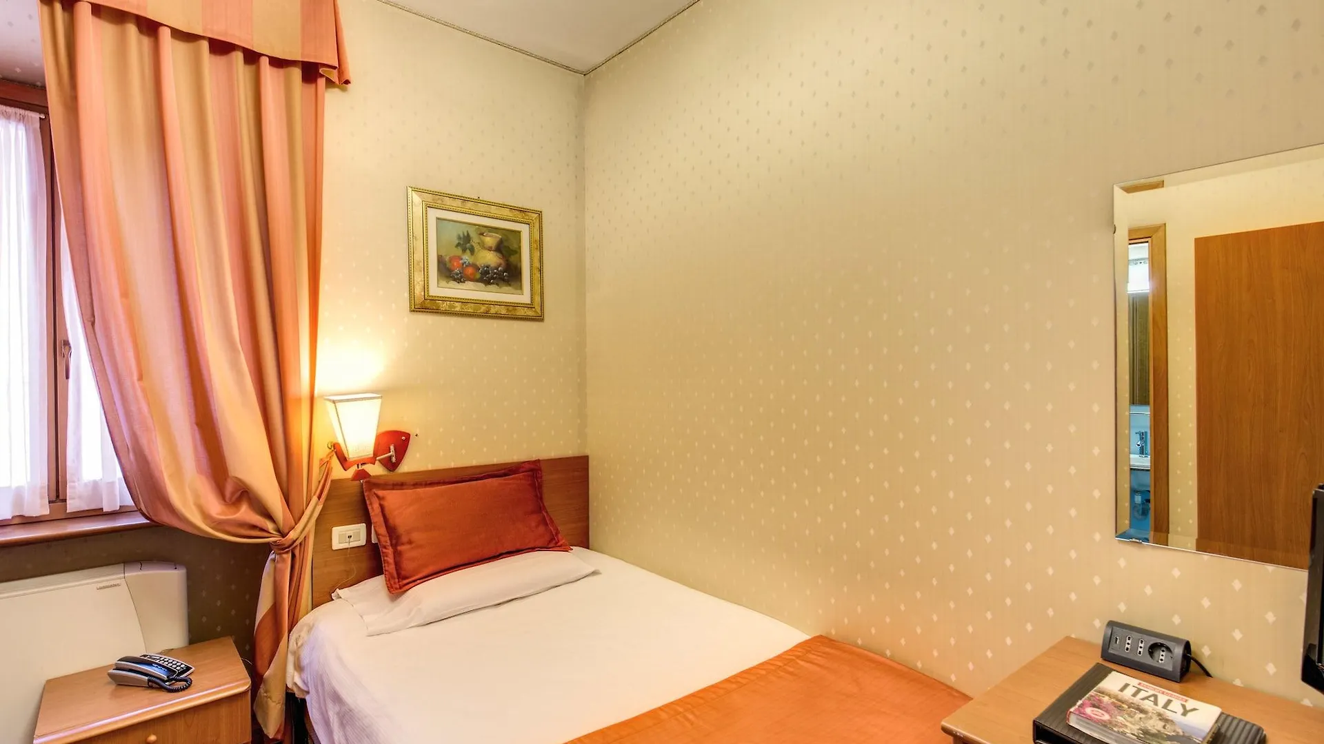 ***  Flower Garden Hotel Rome Italy