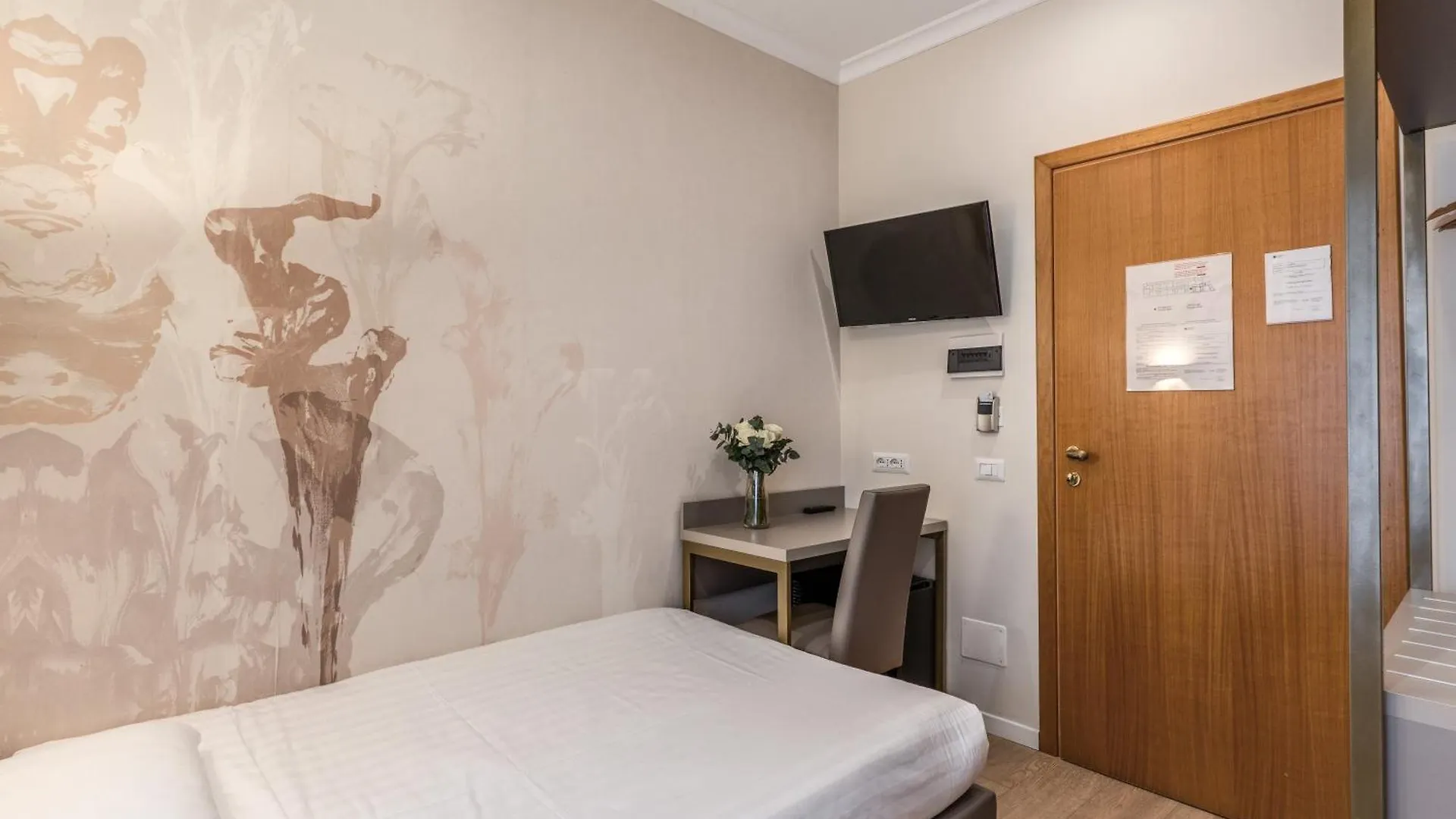 Flower Garden Hotel Roma