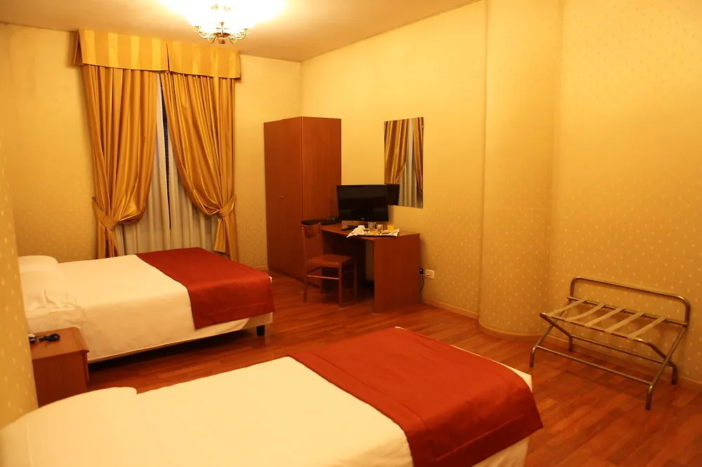 Flower Garden Hotel Rome 3*,  Italy