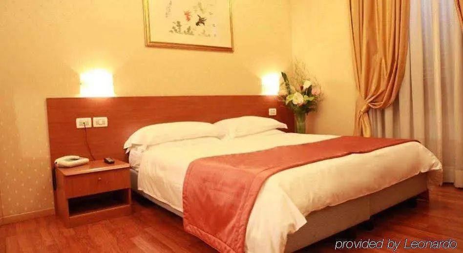 Flower Garden Hotel Rome