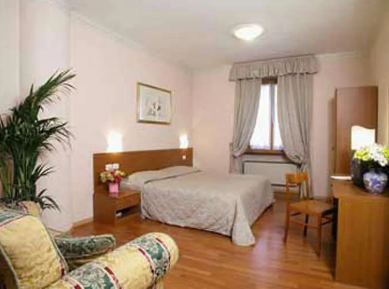 Flower Garden Hotel Rome