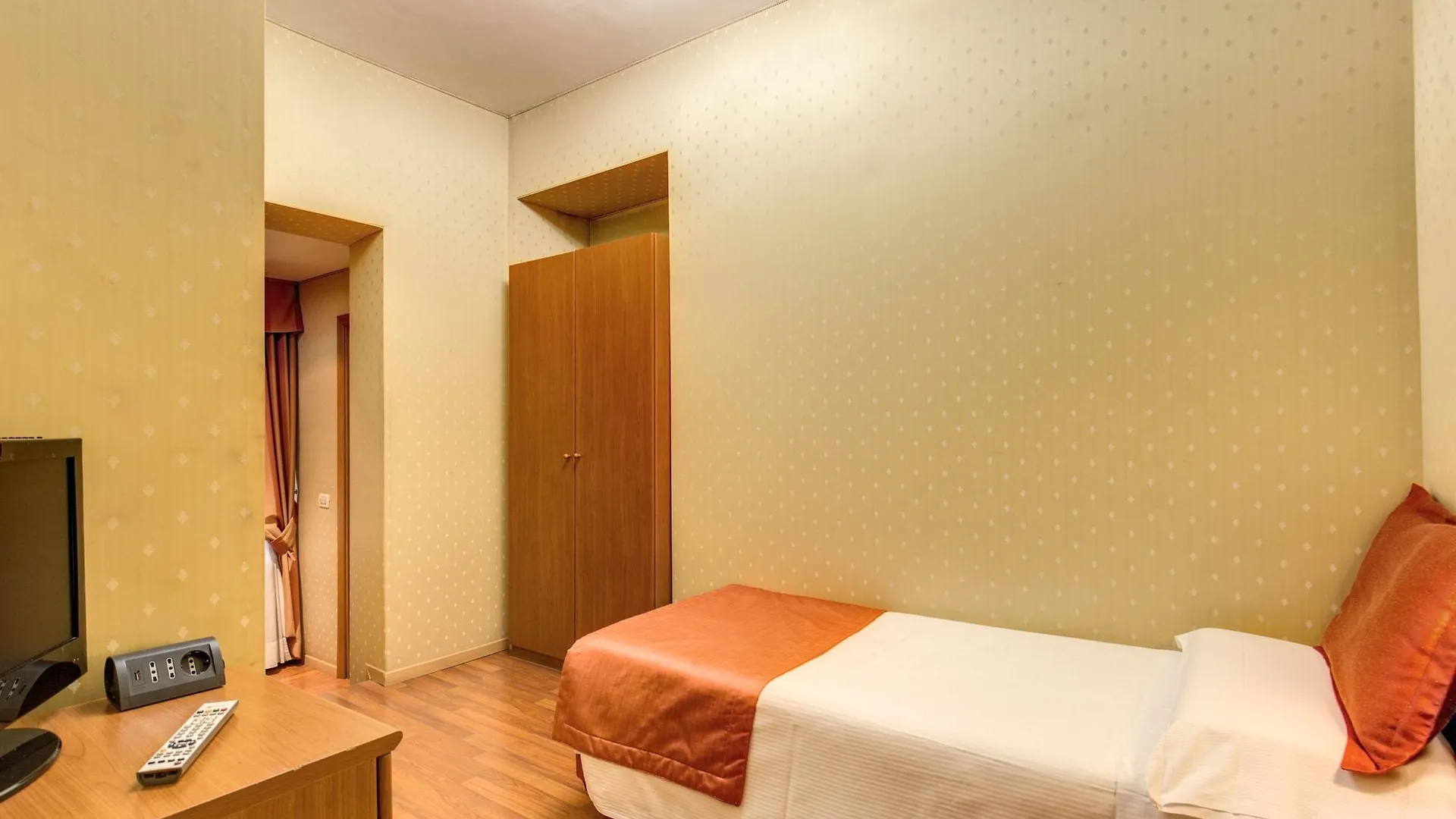 Flower Garden Hotel Rom