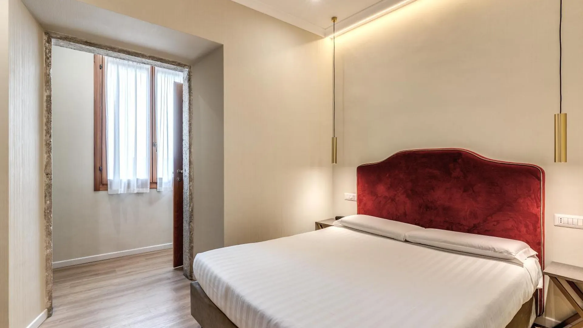 Flower Garden Hotel Rom