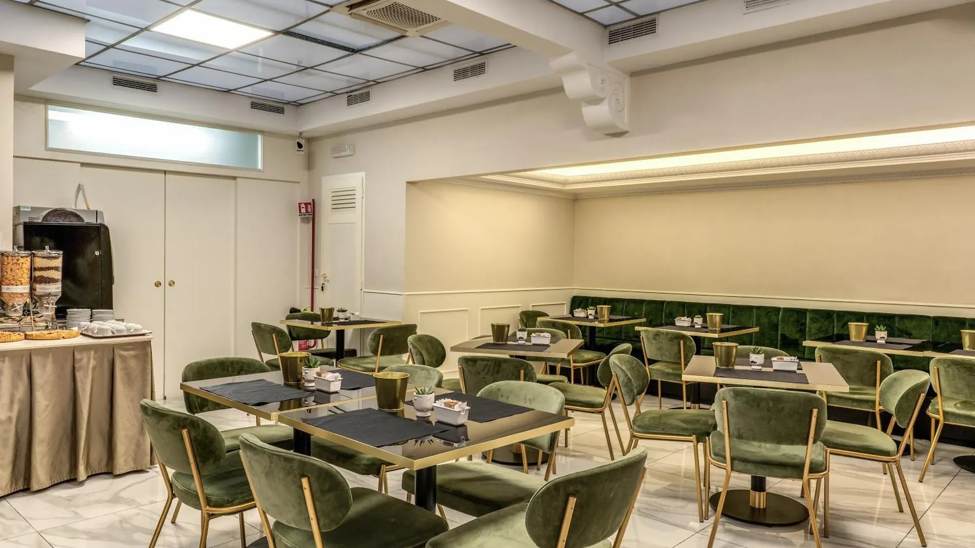 Flower Garden Hotel Rom