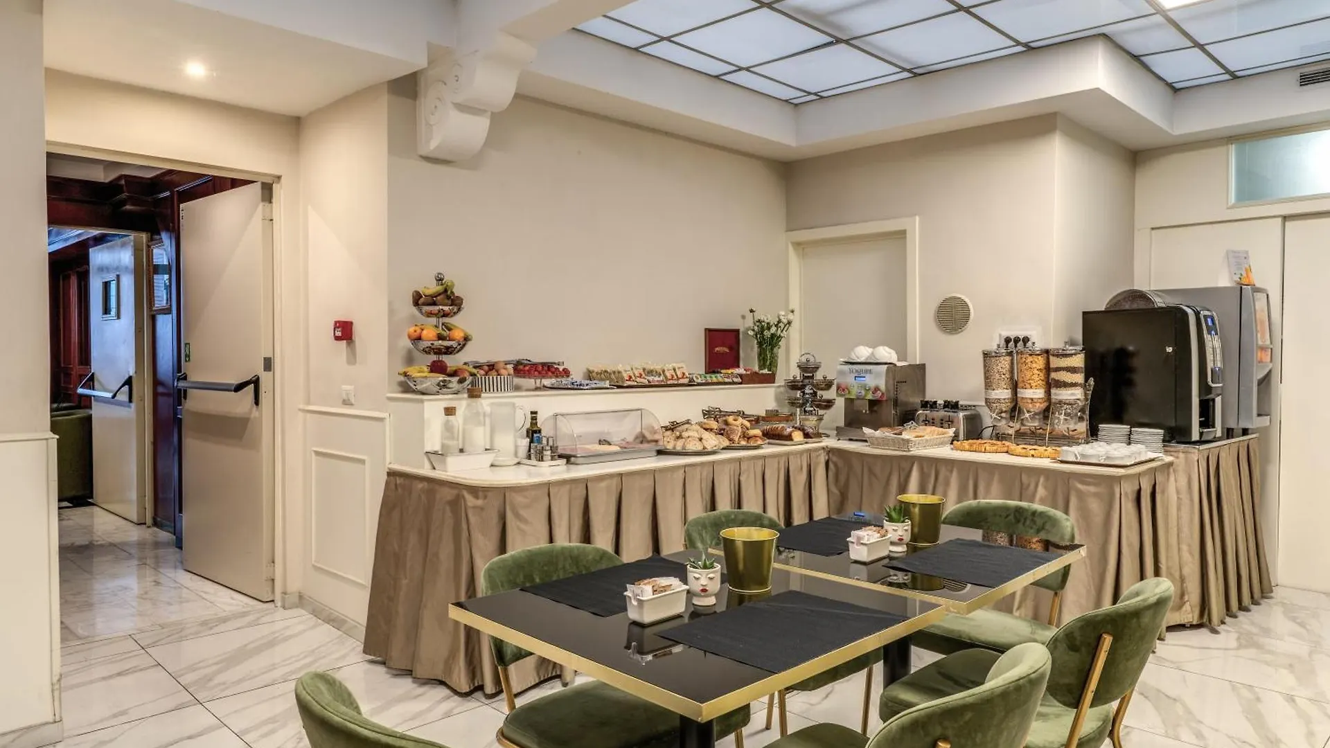 Flower Garden Hotel Rom