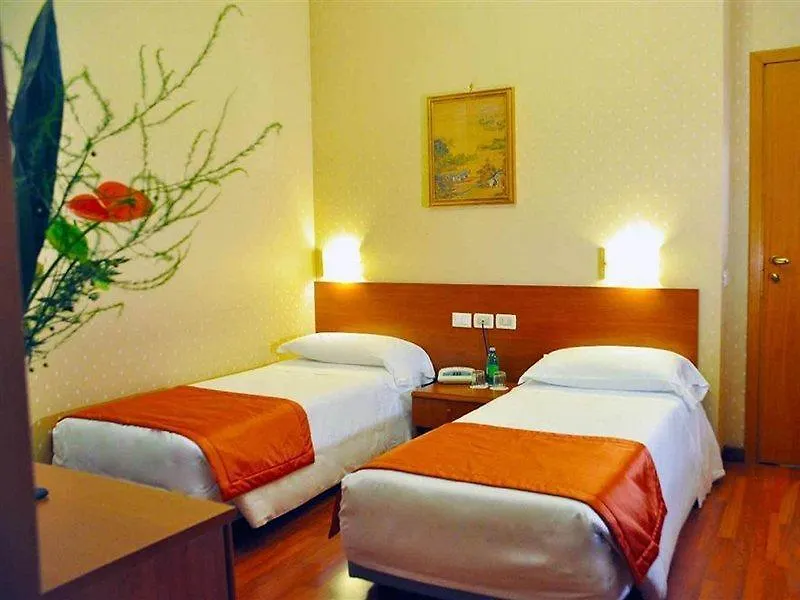 ***  Flower Garden Hotel Rom Italien