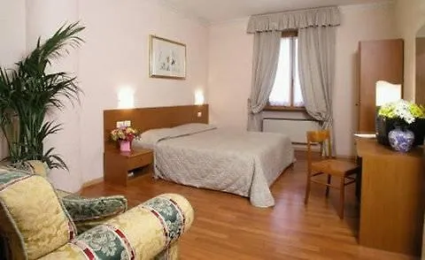 Flower Garden Hotel Rom